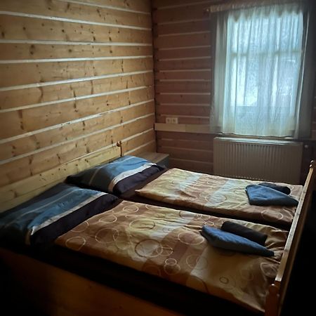 Penzion Lesni Zatisi- Harrachov Ngoại thất bức ảnh