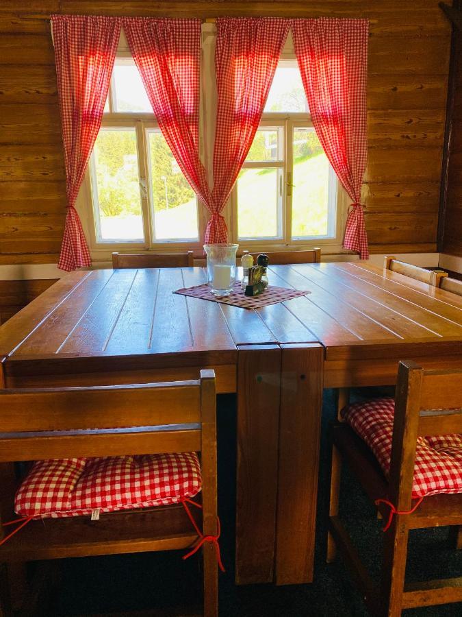 Penzion Lesni Zatisi- Harrachov Ngoại thất bức ảnh