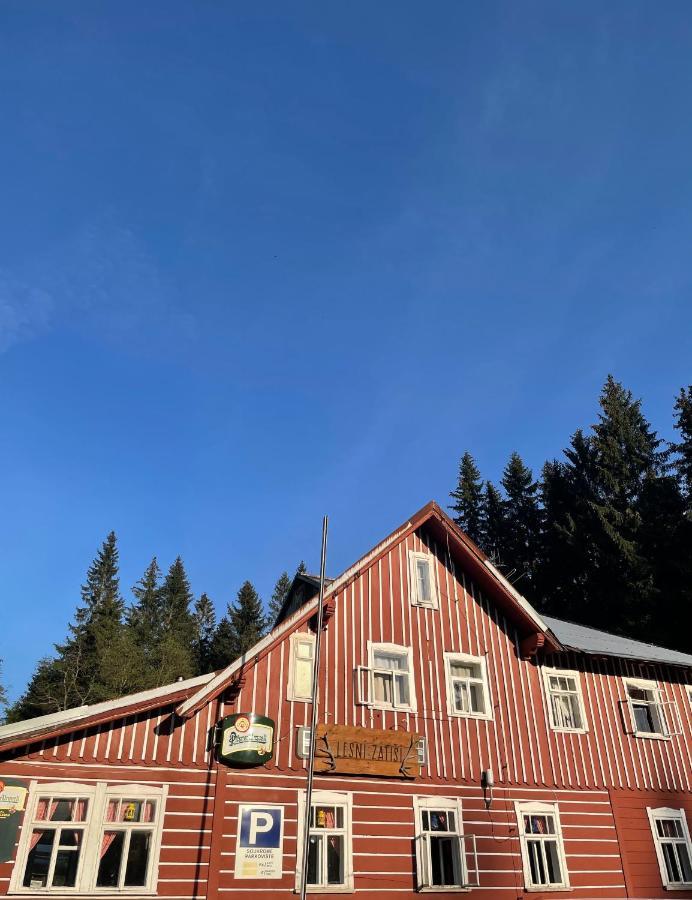 Penzion Lesni Zatisi- Harrachov Ngoại thất bức ảnh