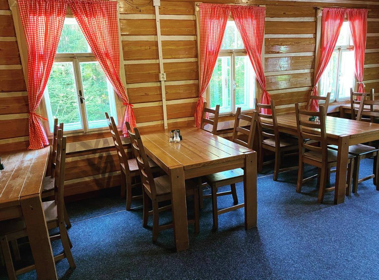Penzion Lesni Zatisi- Harrachov Ngoại thất bức ảnh