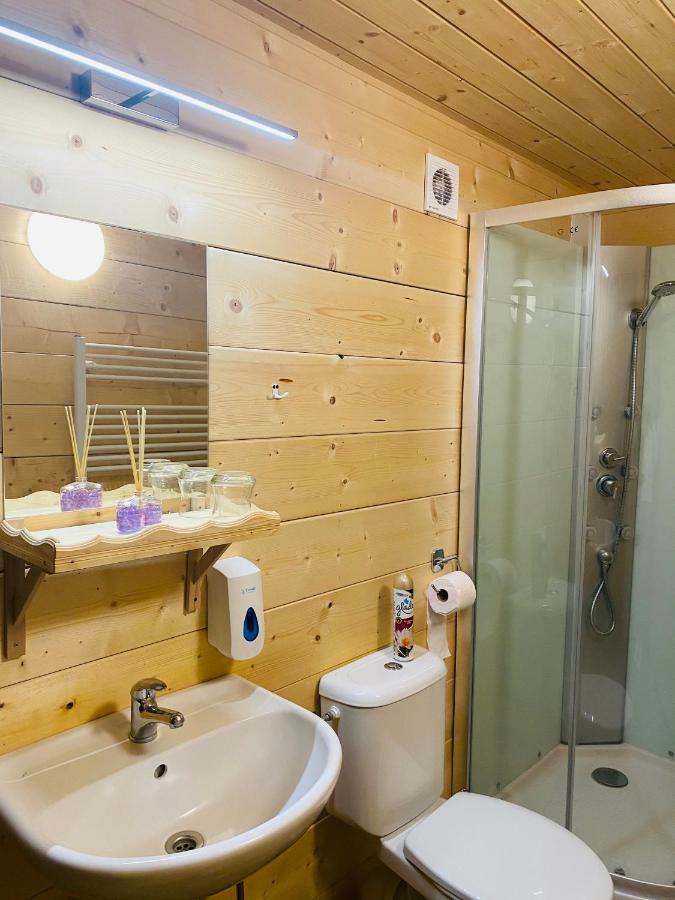 Penzion Lesni Zatisi- Harrachov Ngoại thất bức ảnh
