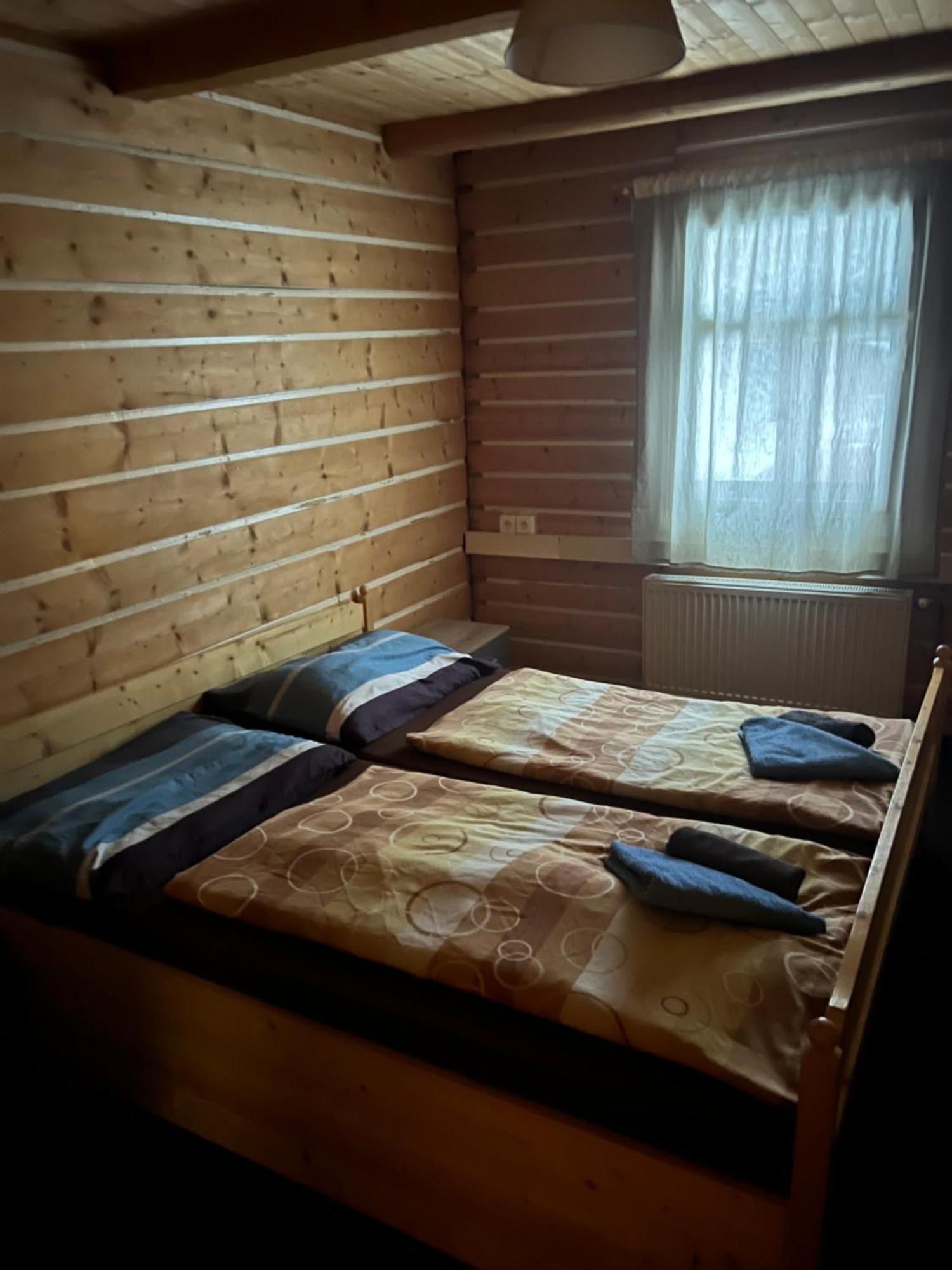 Penzion Lesni Zatisi- Harrachov Ngoại thất bức ảnh