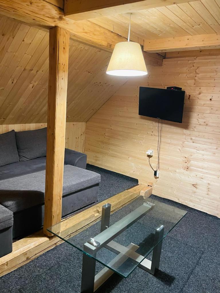 Penzion Lesni Zatisi- Harrachov Ngoại thất bức ảnh